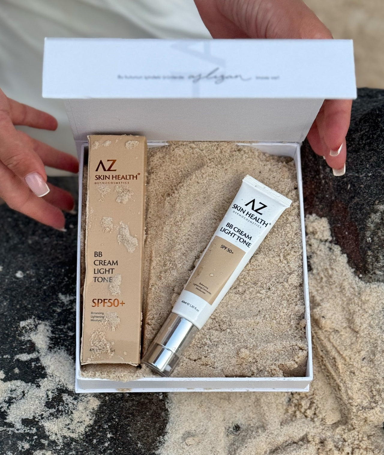 BB Krem 3'ü Bir Arada SPF 50+, Nemlendirici, Renk Dengeleyici, Aydınlatıcı ve Kapatıcı